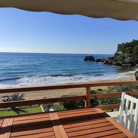 Waves Harmony Corfu Tatil Evi